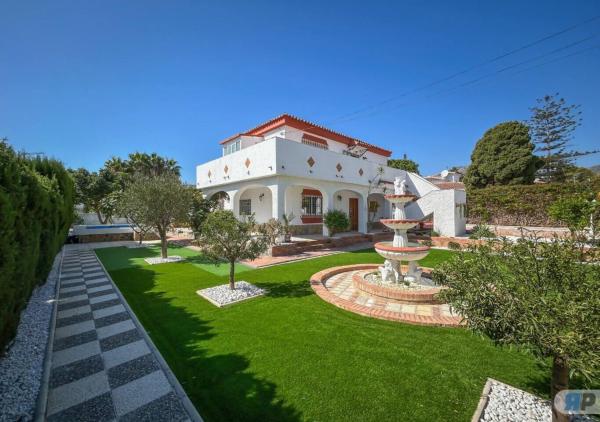 Villa Soreya - apartamentos, Book  Hoteller i Costa del Sol med pool, Swimmingpool