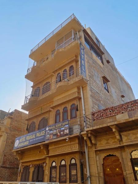 Hotel Pranjal Palace, Book  Rajasthan hoteller med parkering, Parkering