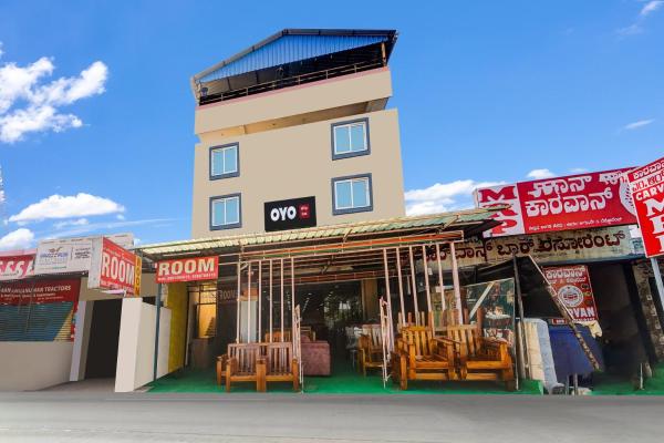 Hotel O by OYO Hill Top Hotel, Book  Vānivilāsa Puram Bangalore