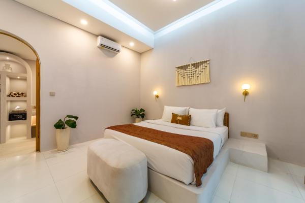 Boutique Room 1 at Villa Ahana by Orivista, Book  Canggu Badung