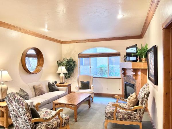 Family-Friendly Zermatt 2BR 2BA Villa Near Park City & Deer Valley Ski Resorts - 4749, Book  Mound City Utah