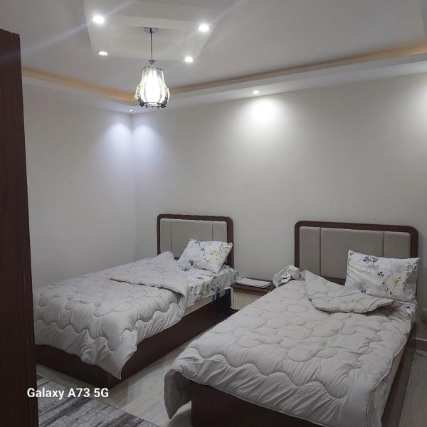 Luxury apartments 1 km from pyramids, Book Lejlighed Giza Kairo