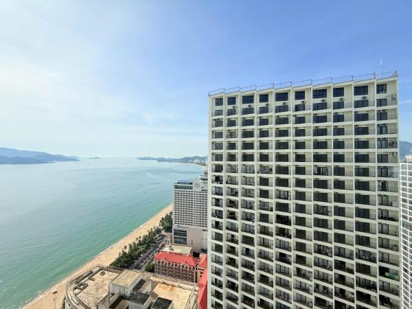 Apartment With Balcony, Book Lejlighed Hoteller i Khanh Hoa med pool, Swimmingpool