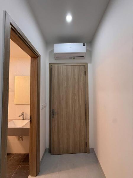 Creamy home - Homestay Vinhomes Ocean Park 3, Book  Hoteller i Hung Yen med parkering, Parkering