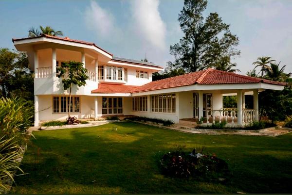 The Beach Villa by Sunny Smiles, Book  Mangalore Bangalore