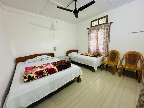 Kaziranga Family Homestay, Book  Narjān Assam