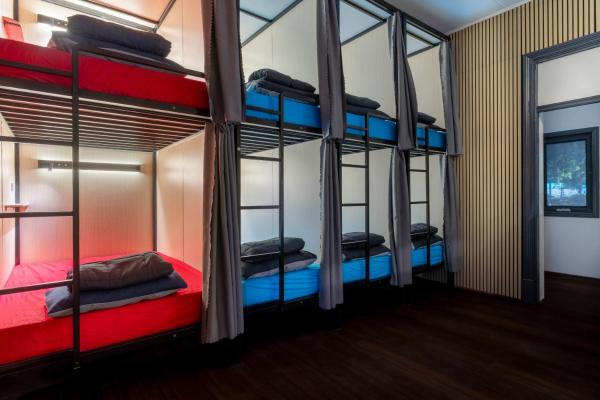 Capsule Hostel Perth - note - Valid passport required to check-in, Book  Perth CBD 