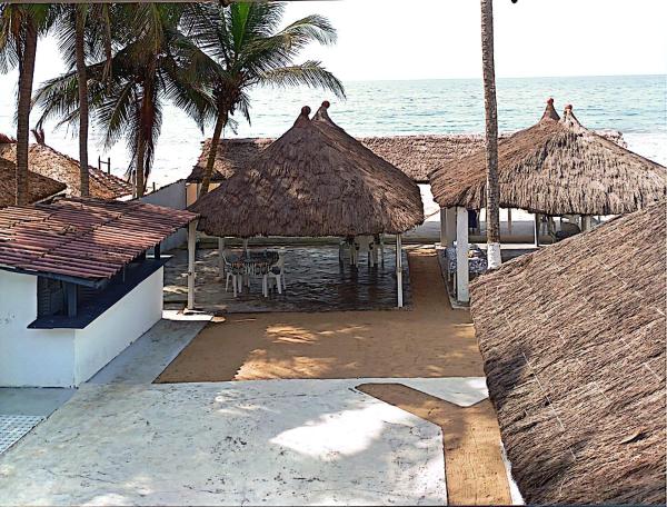 La bonne fourchette, Book  Grand-Bassam Abidjan