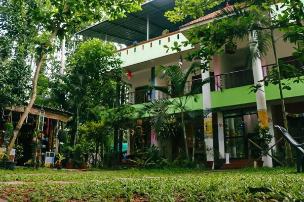 Pachamama Home Stay, Book  Varkala New Delhi