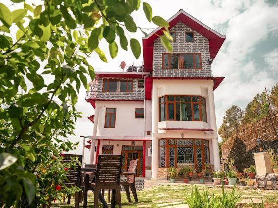 Shri Villa, Book  Shimla Himachal Pradesh