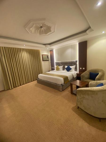 سڤن نايت للوحدات السكنية - 7nights, Book  Makkah hoteller med parkering, Parkering