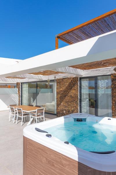 Lokahi Villa, Book  Corralejo Canary Islands