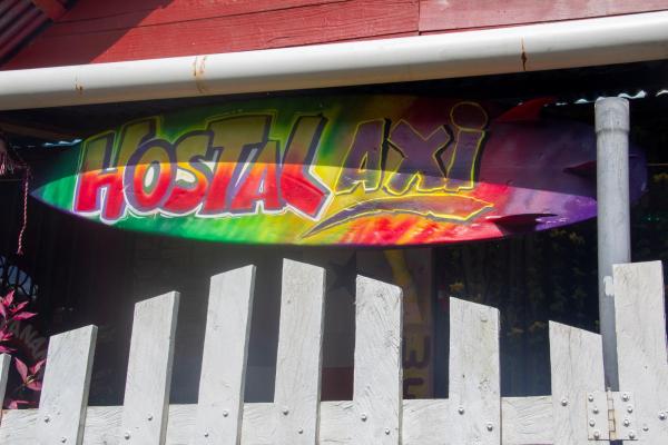 Hostal Café Axi, Book  Isla Colon hoteller med parkering, Parkering