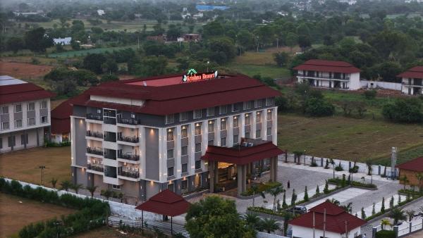 Krishna Resort Pushkar, Book  Rajasthan hoteller med pool, Swimmingpool