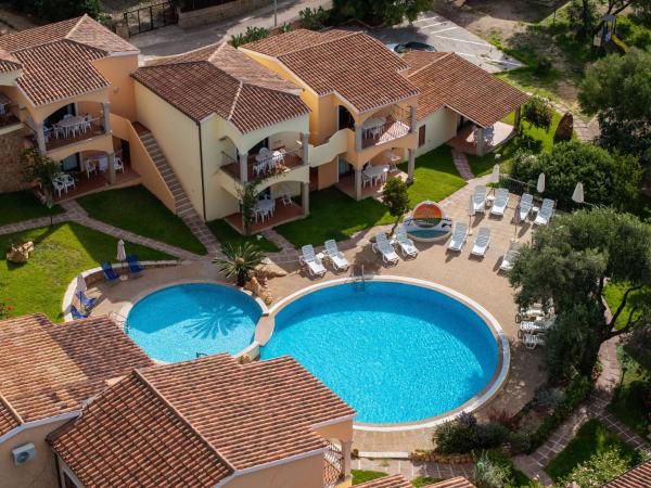 Apartment Sardinia Seaside With Ac And Wifi, Book Lejlighed Hoteller i Costa Paradiso med pool, Swimmingpool