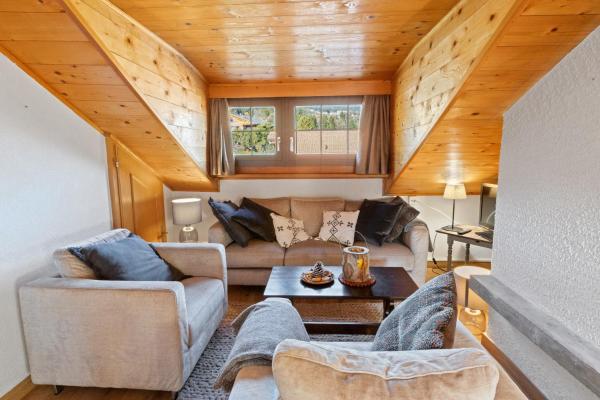 Montana Village - appartement rénové, 5 pers, Book  Hoteller i Wallis med parkering, Parkering