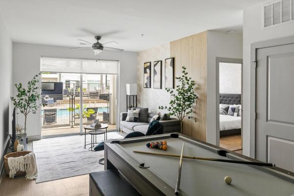 Trendy 3BR 2BA Urban Oasis, Book  Birmingham Alabama
