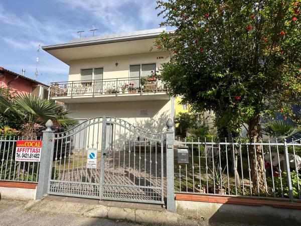 Villa Rita - AGENZIA COCAL, Book  Caorle 