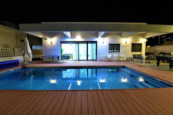 Villa Venice, Book  Eilat Sydisrael