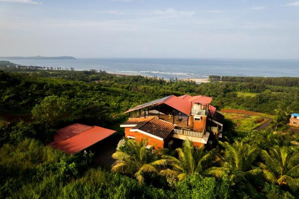 Sea Nest Villa, 3BHK Panoramic Sea View , Ganpatipule, Book  Ratnagiri 