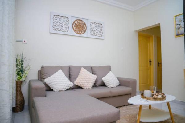 BH Apartment, Book Lejlighed Kasoa 