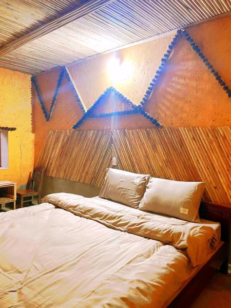 huy mán bungalow, Book  Ha Giang 