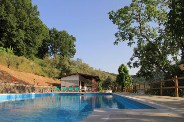 Villa Veralda, la magia di una Toscana insolita, Book  Fivizzano 