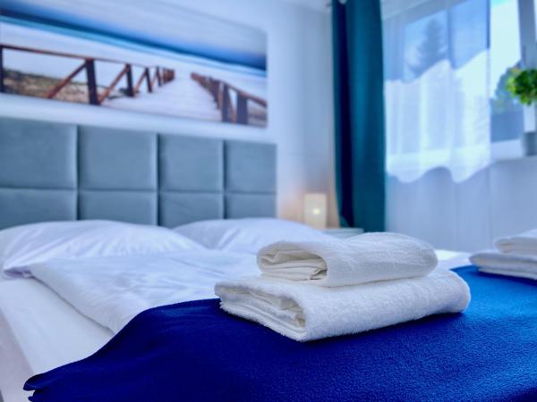 InvestRooms, Book  Pomerania hoteller med parkering, Parkering