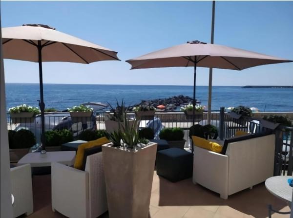 ZI DIMA APARTMENTS, Book Lejlighed Lejligheder i Sicilien, Lejlighed