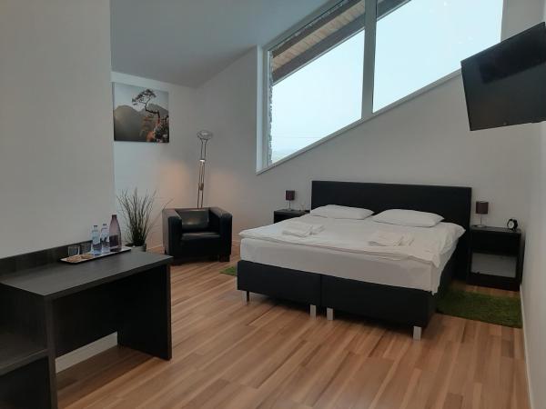 Apartamenty Szlachecki Dwór, Book  Pobiednik Wielki Lillepolen