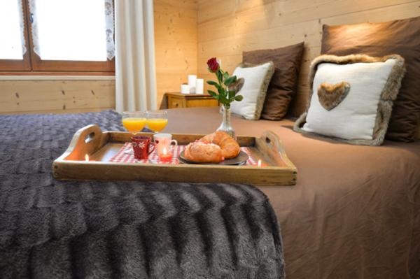 Chalet Les Gentianes, Book Chalet Hoteller i Rhône-Alps med parkering, Parkering