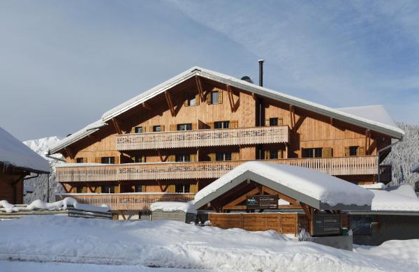 Résidence Goélia Le Grand Ermitage, Book  Hoteller i Rhône-Alps med parkering, Parkering
