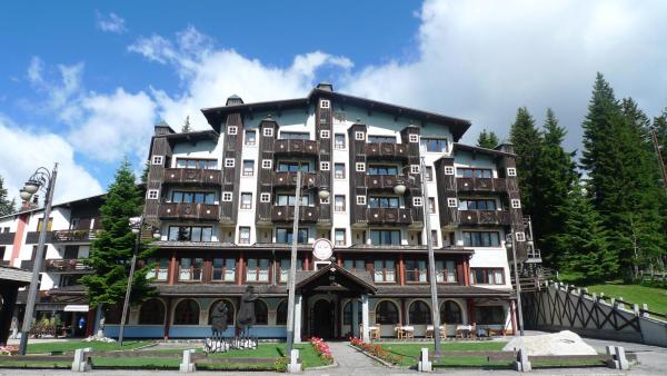 RTA Hotel Catturani, Book  Madonna di Campiglio Trentino Alto Adige