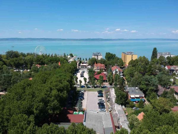 Balaton Kinizsi Apartman, Book  Siófok Siófok