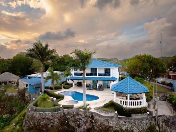 Villa Boca de Yuma, Book  Hoteller i La Altagracia med pool, Swimmingpool