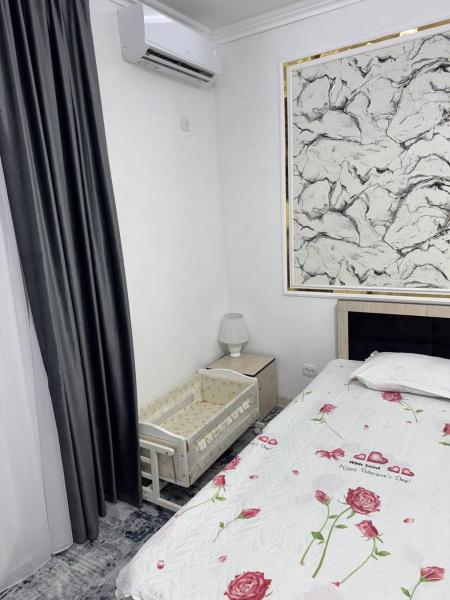 Mars guest hause, Book  Hoteller i Bukhara med pool, Swimmingpool