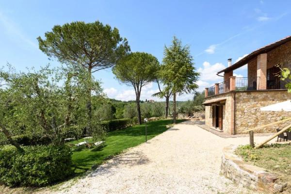 Villa il Campo degli Ulivi -Skyline Siena-Terrazza Panoramica - Relax - Parcheggio - 6 ospiti, Book  Ponte A Bozzone Chianti
