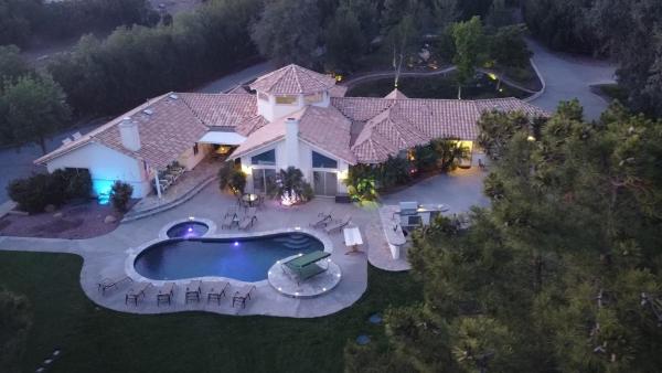 Villa La Cresta - 5 Acre Retreat, Book  Murrieta Californien