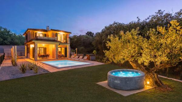 Villa Isla Blue 3 pool&welness Krk by Villas Guide, Book  Vrbnik 
