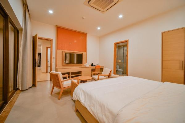 DX Villas Phu Quoc, Book  Mekong Delta hoteller med pool, Swimmingpool