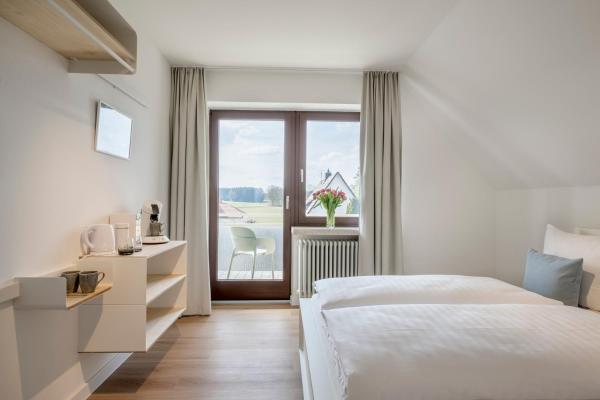 Neueröffnung Haus zum Wald, Book  Bad Wörishofen Allgäu