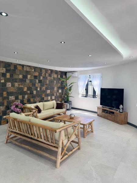 Villa Mauritius, Book  Albion hoteller med pool, Swimmingpool