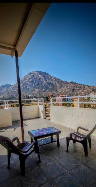 Nandi Holiday Homes, Book  Nandi Hills 
