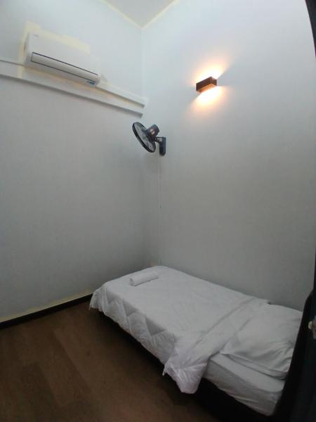 Bayu Senja Homestay, Book  Keningau 