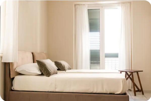 La Luna di Noah al Massimo, Book  Palermo Sicilien