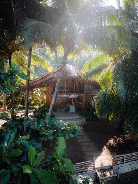 Kanaway Eco Villa, Book  Libertad hoteller med pool, Swimmingpool