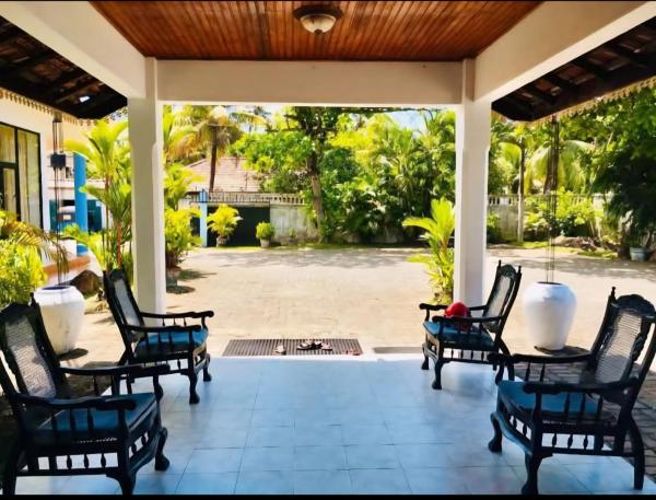 GMW Sanduni hotel & villa, Book  Matara hoteller med parkering, Parkering