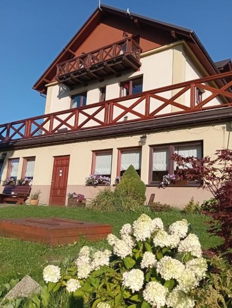 Pensjonat Halny Jaworzynka, Book  Silesia hoteller med pool, Swimmingpool