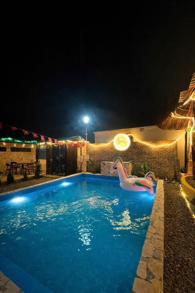 Charming - attractive - pristine nature - peaceful, Book  Hoteller i Ninh Binh med pool, Swimmingpool