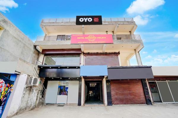 SPOT ON Hotel Rajwarapalace, Book  Patna Bangalore